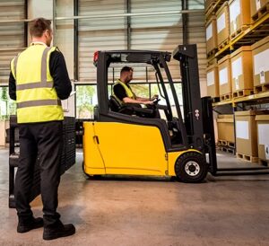 Your Guide To Forklift Refresher Training Post-lockdown